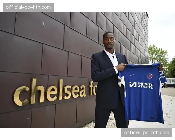 邮报：富勒姆中卫阿达拉比奥尤成为多支球队夏窗目标